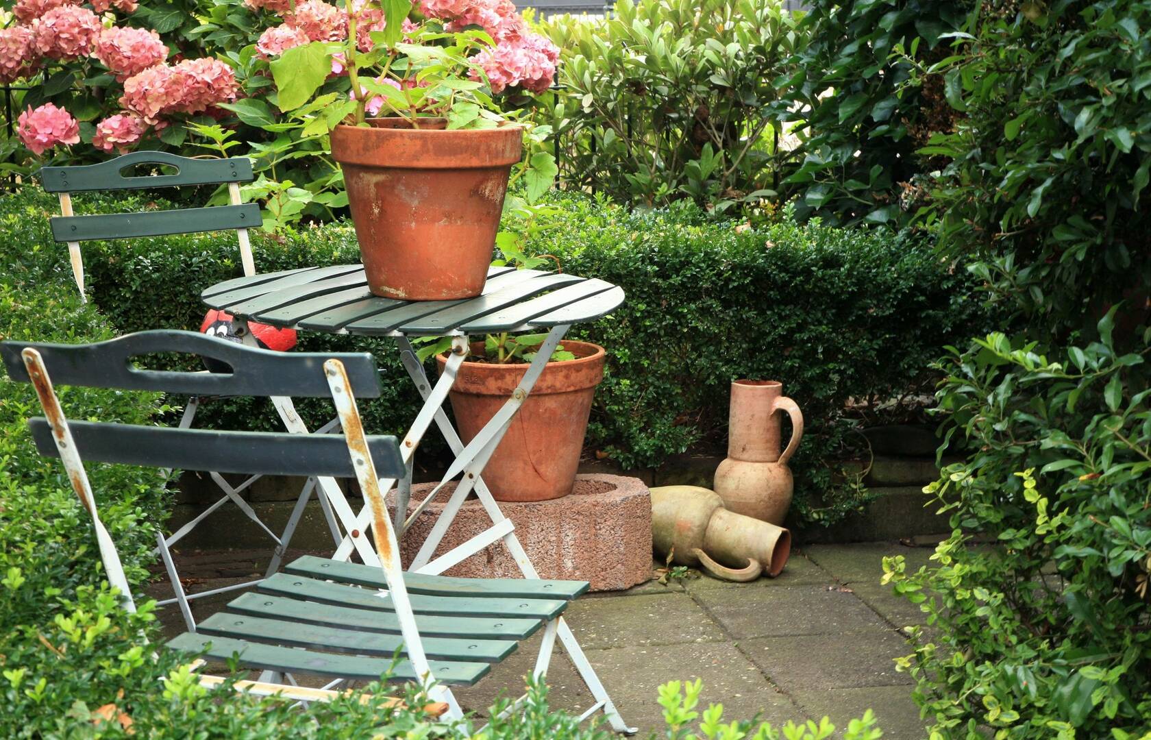Minh's Landscaping and Gardening Service