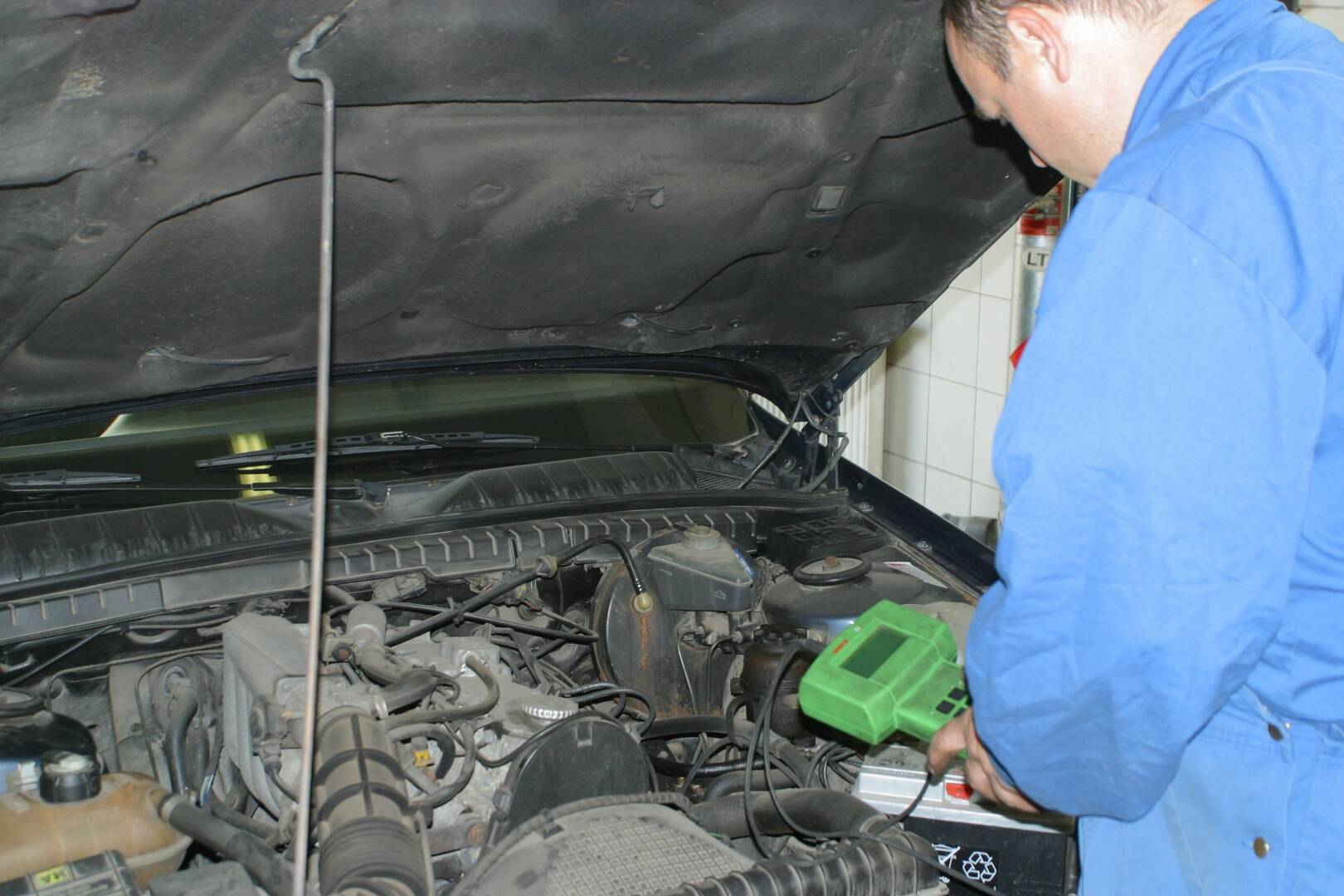 Beyer Supreme Tires
