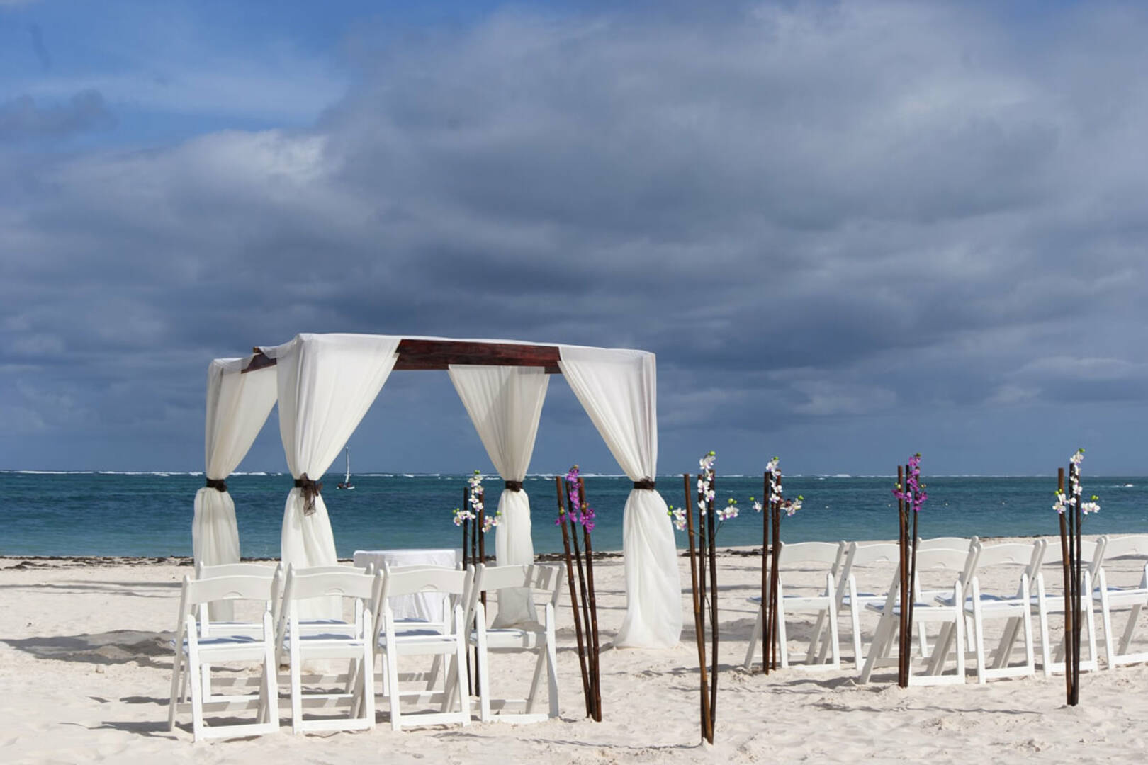 Discount Party Hire - Marquee Event Hire & Beach Ceremonies Wollongong